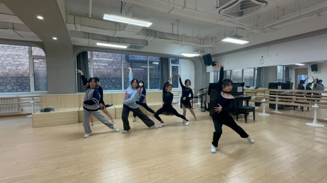 篮球教练如何制定总决赛的长期发展计划_0